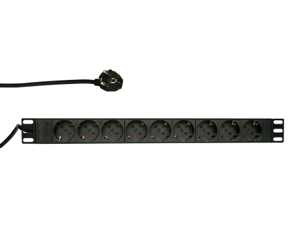 BASIC 9 voudige stekkerdoos voor 19 inch serverkasten