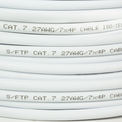 S/FTP CAT7 netwerkkabel soepel LSZH 305M 100% koper wit