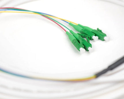 FTTH - dropkabel, 30 M singlemode, 4 vezels, 4 LC/APC - Networkdiscount.com